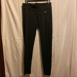 Mid-rise Leggings with Mesh Side | Aeropostale LLD